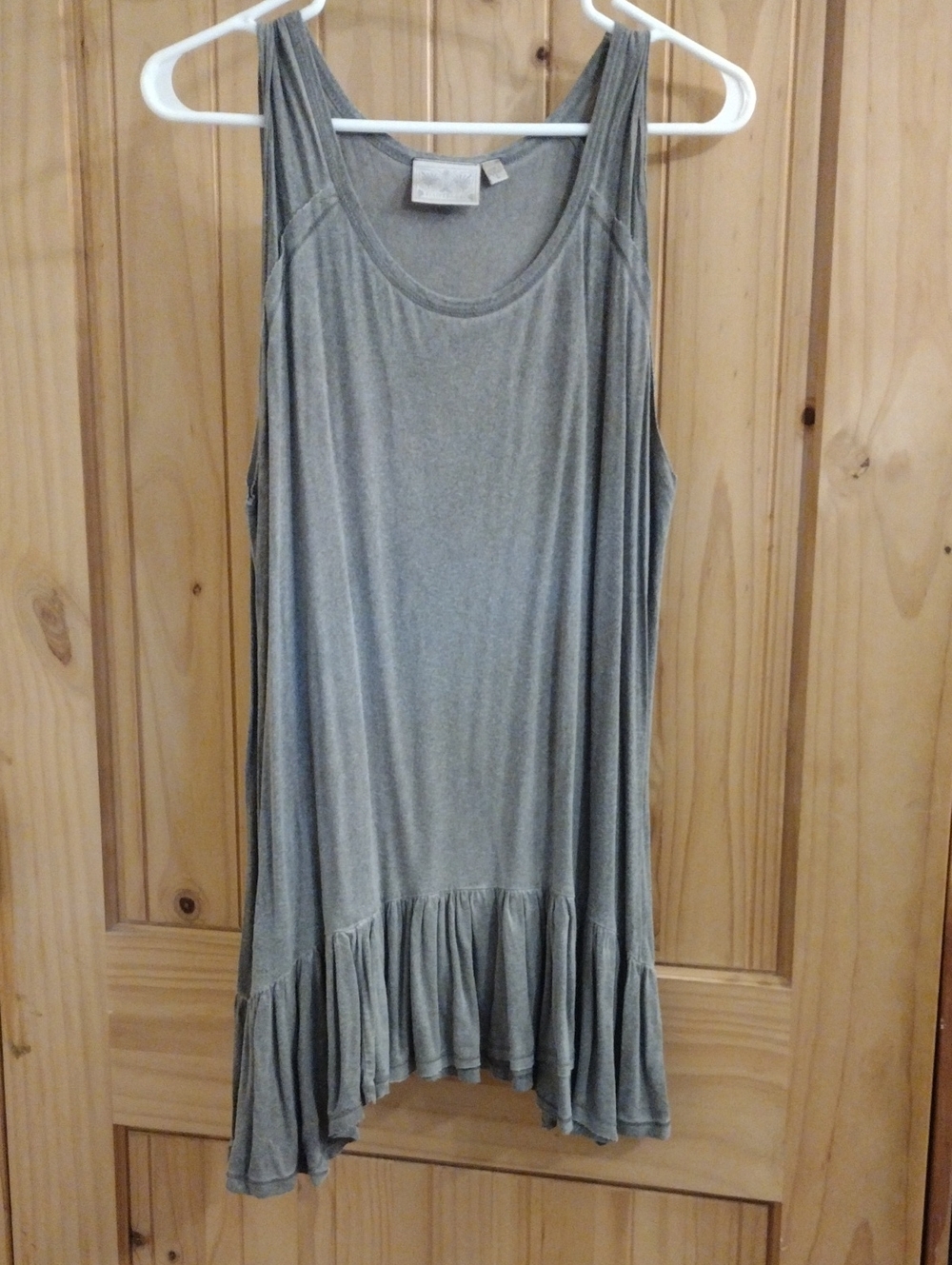 Daniel Rainn Soft Heather Gray Ruffled-Hem Tank